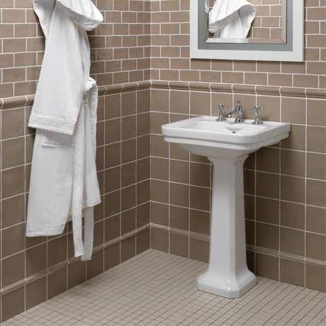 Ceramic Pedestal Basins