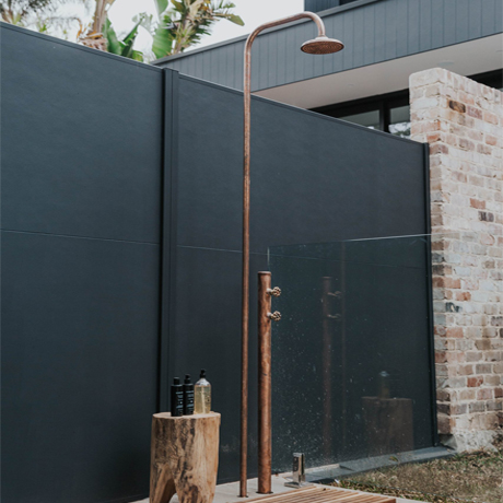 Freestanding Outdoor Showers