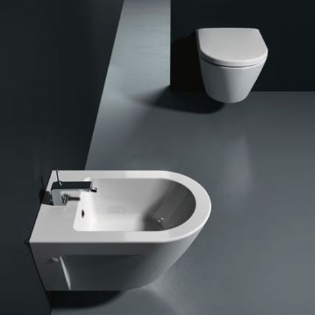 Toilets & Bidets