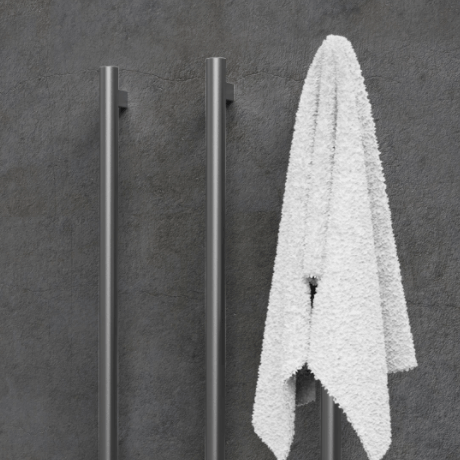 Heated Vertical Rails